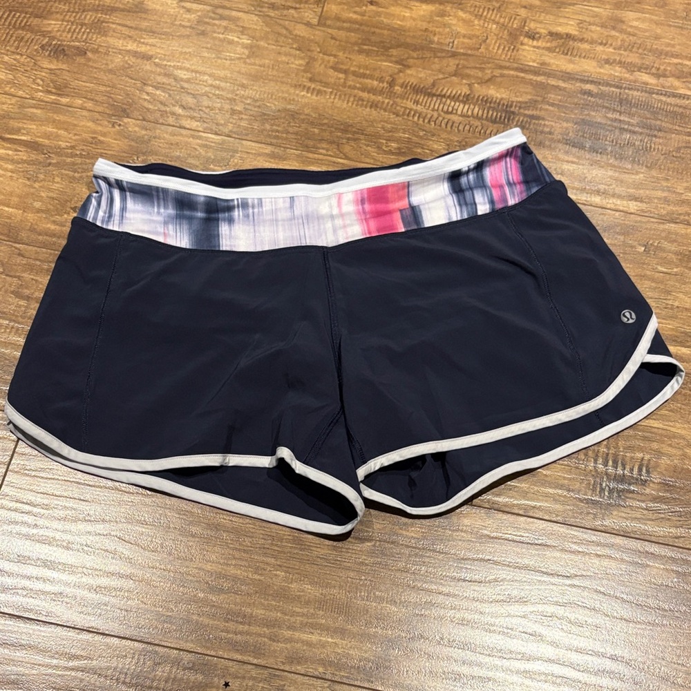 lululemon athletica Navy Shorts with Multicolor Waistband size 6